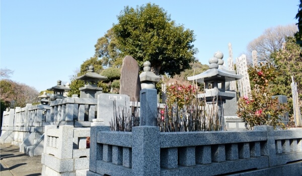 霊園（屋外墓地）イメージ